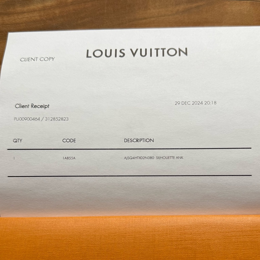 **Brand New** Louis Vuitton Silhouette Ankle Boots - Picture 9 of 9